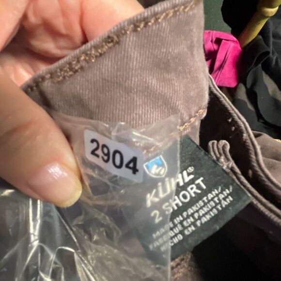 Kuhl size 2 short brown slight flare pants - Picture 9 of 9